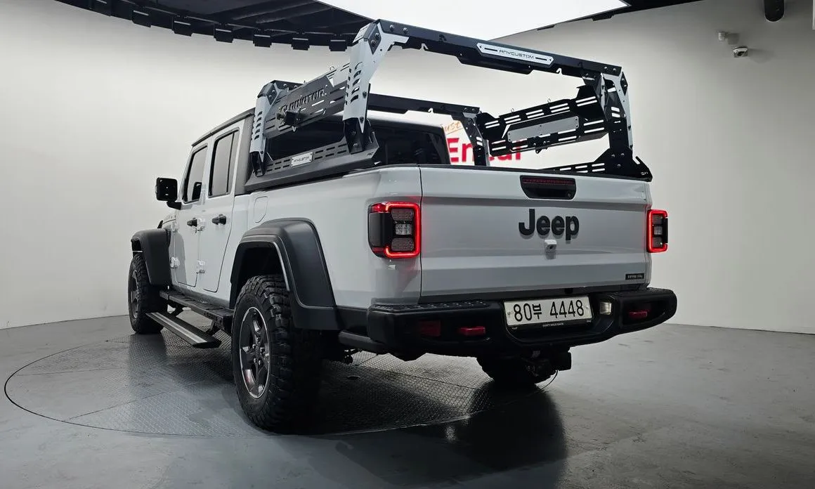 Jeep Gladiator 2021 из KR, фото 8