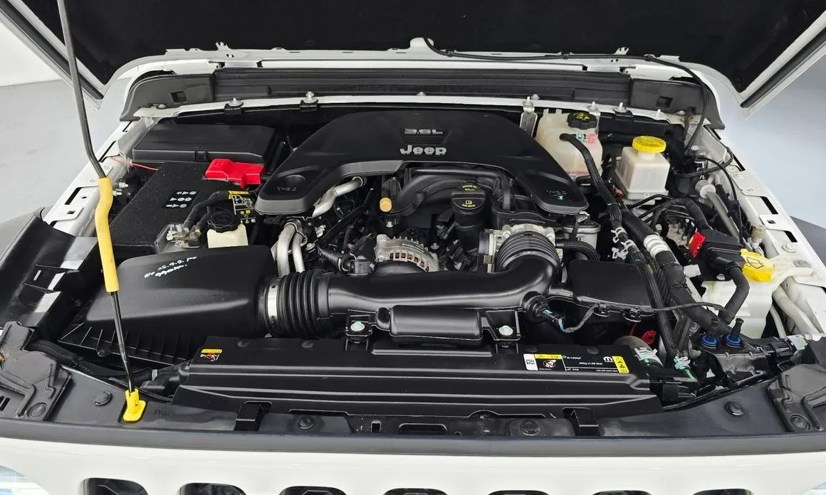 Jeep Gladiator 2021 из KR, фото 10