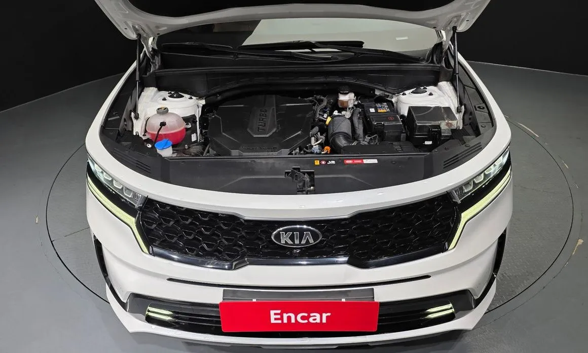 Kia Sorento — фото 5