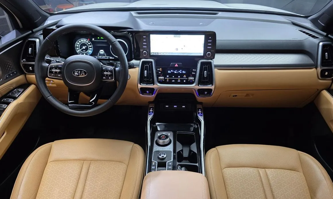 Kia Sorento — фото 10