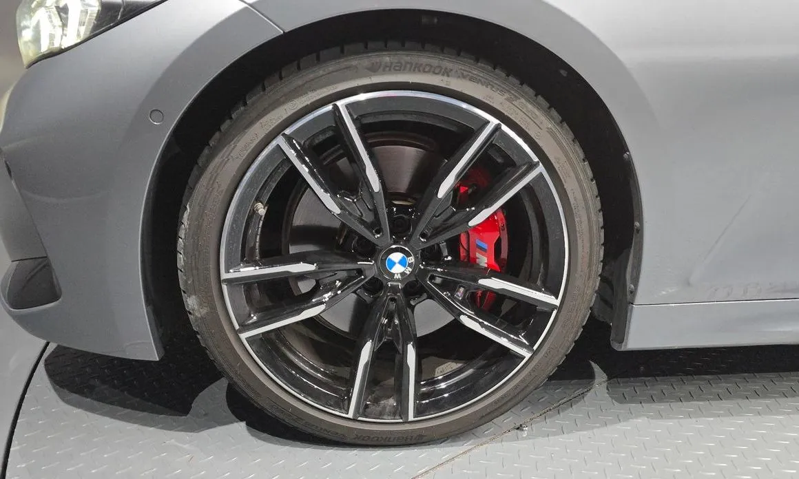 BMW 3-Series 2025 из KR, фото 9