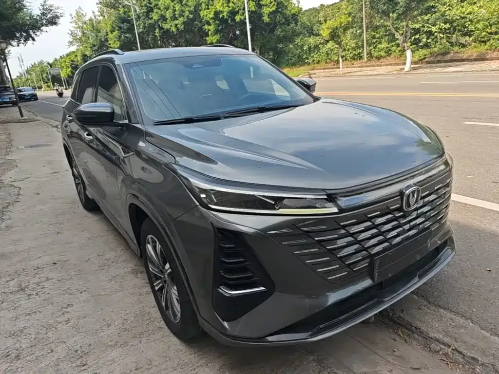 Changan CS75PLUS — фото 4