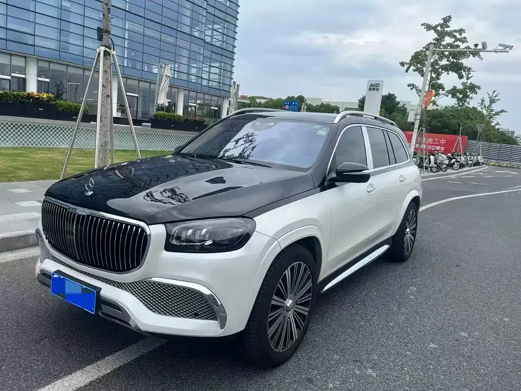 Mercedes-Benz GLS — фото 1
