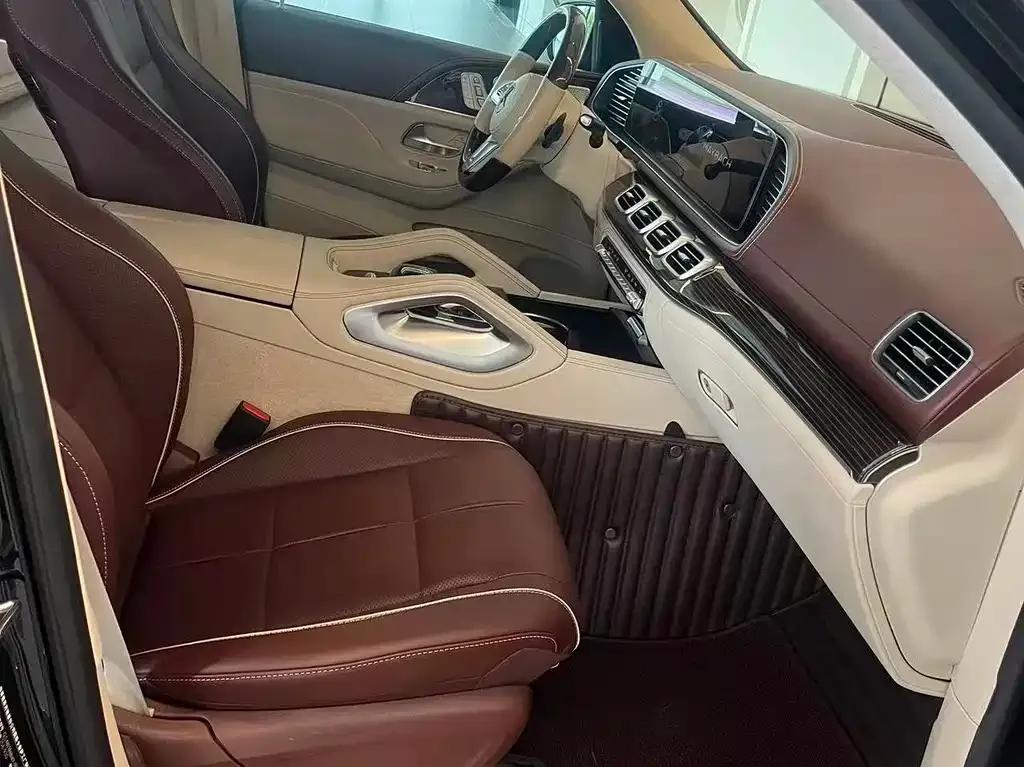 Mercedes-Benz GLS — фото 2