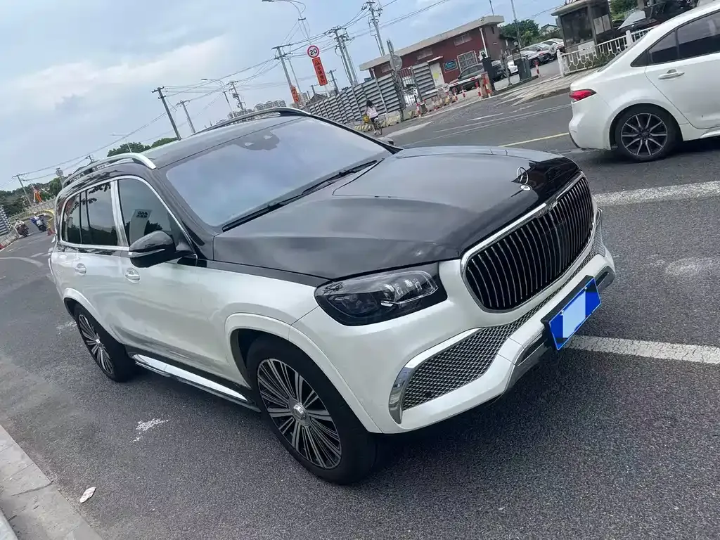 Mercedes-Benz GLS — фото 8