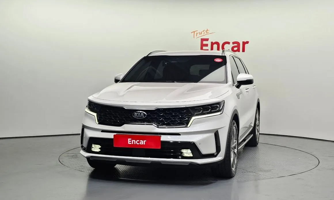 Kia Sorento — фото 5