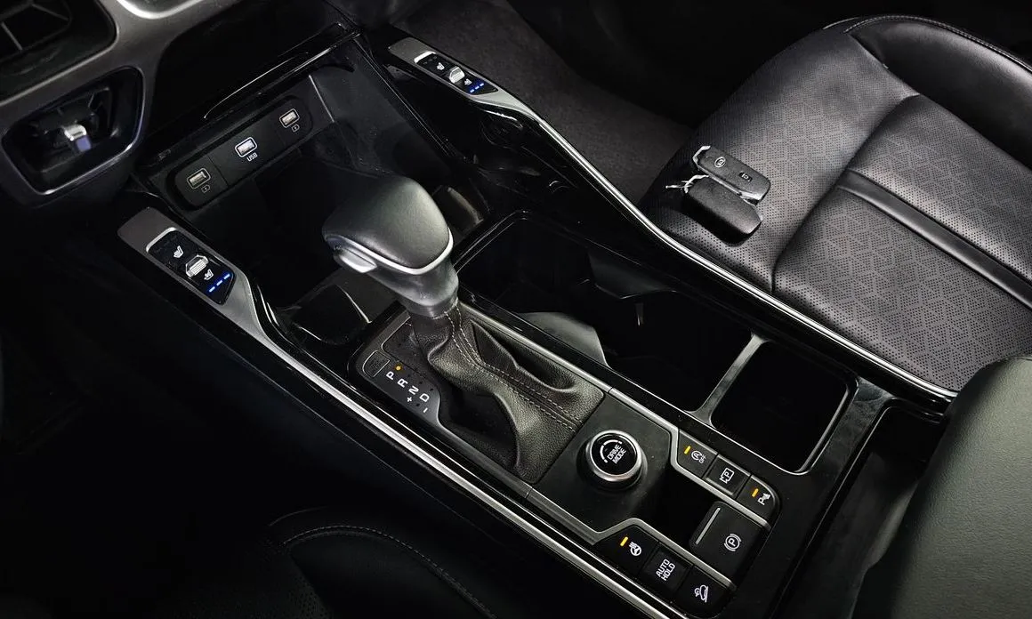 Kia Sorento — фото 10