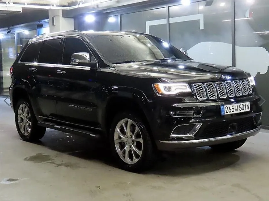 Jeep Cherokee — фото 1