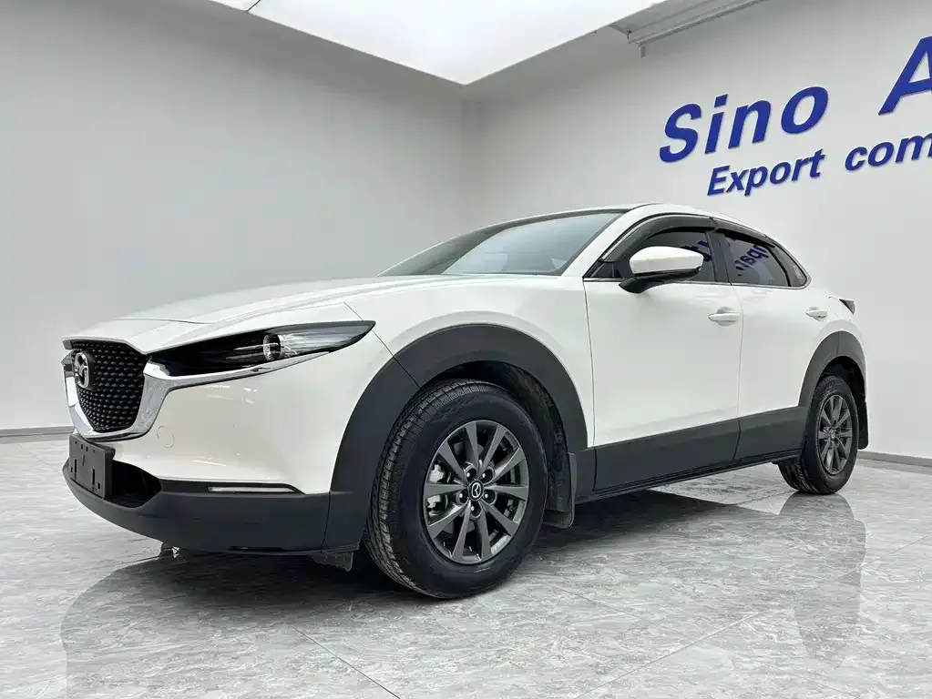 Mazda CX-30 — фото 1