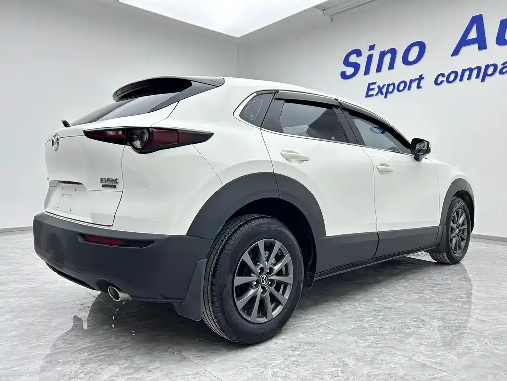 Mazda CX-30 — фото 7