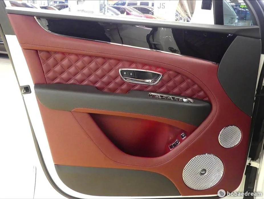 Bentley Bentayga 2022 из KR, фото 4