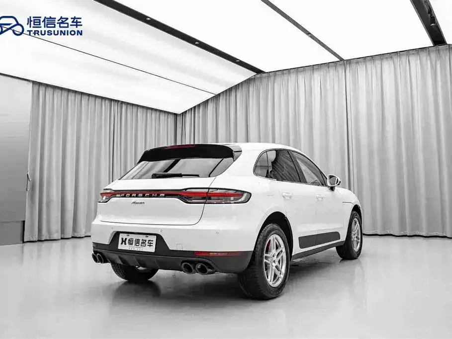 Porsche Macan — фото 5