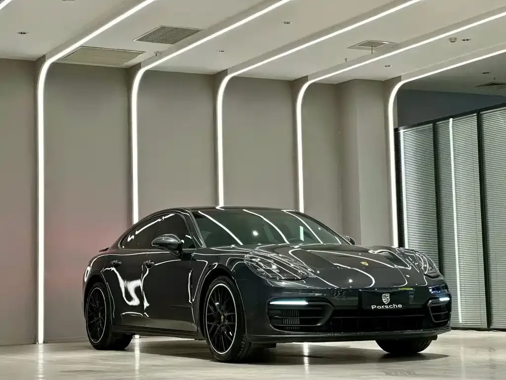 Porsche Panamera — фото 6