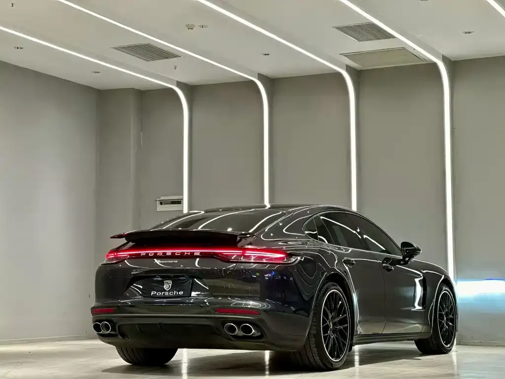 Porsche Panamera — фото 8