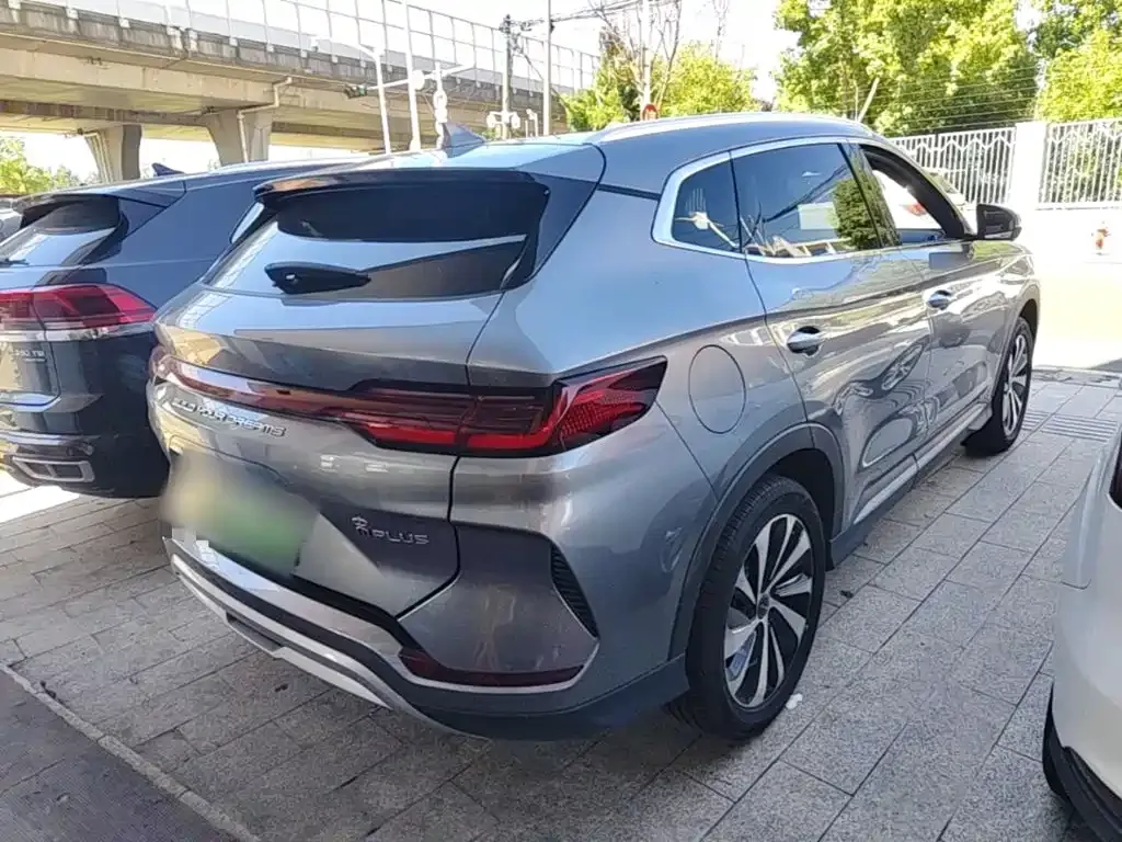 BYD PLUS New Energy — фото 9
