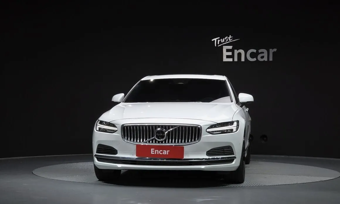 Volvo S90 — фото 10