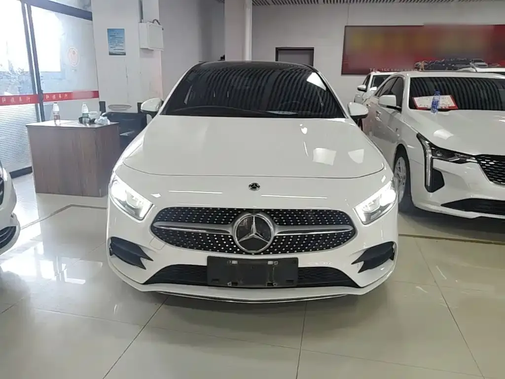 Mercedes-Benz A-Class — фото 10