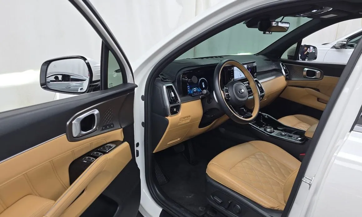 Kia Sorento — фото 5