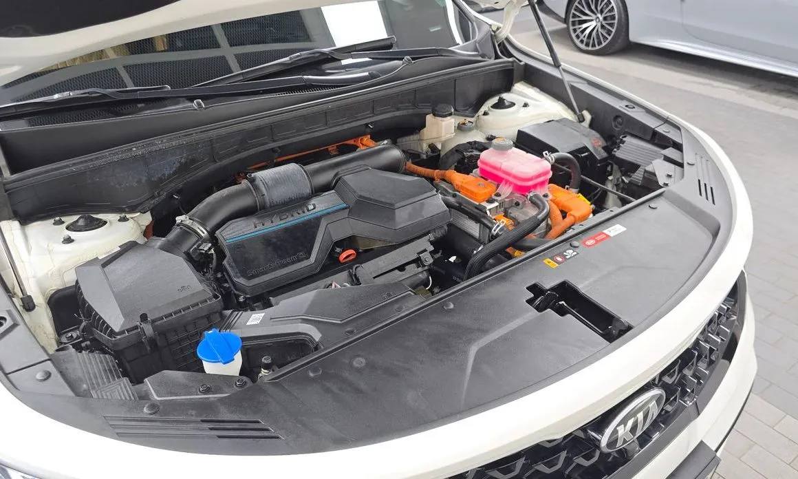 Kia Sorento — фото 10