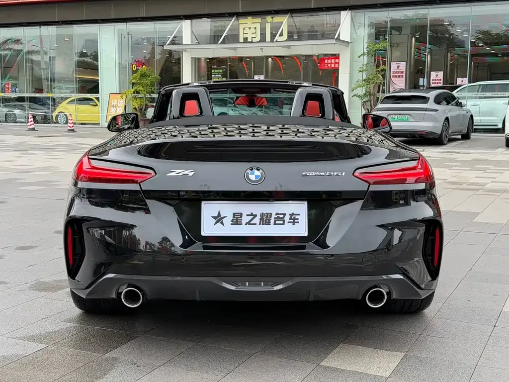 BMW Z4 — фото 6