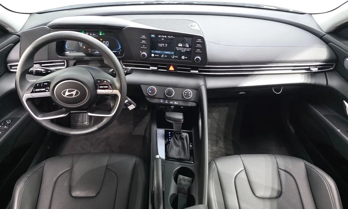 Hyundai AVANTE — фото 4