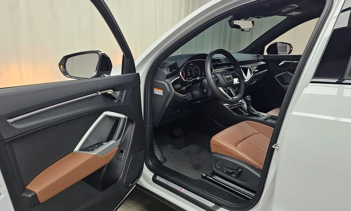 Audi Q3 2025 из KR, фото 10
