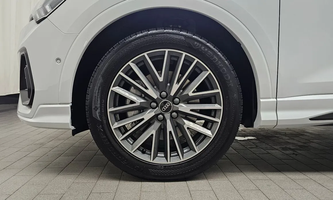 Audi Q3 2025 из KR, фото 5