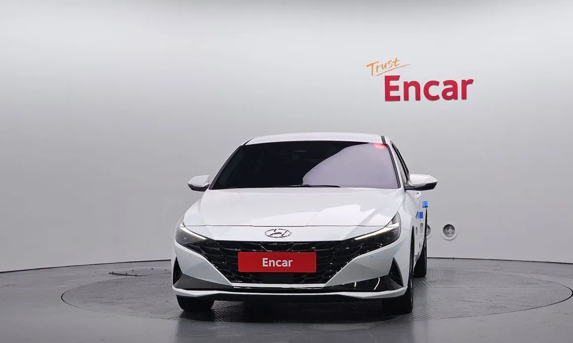 Hyundai AVANTE — фото 2