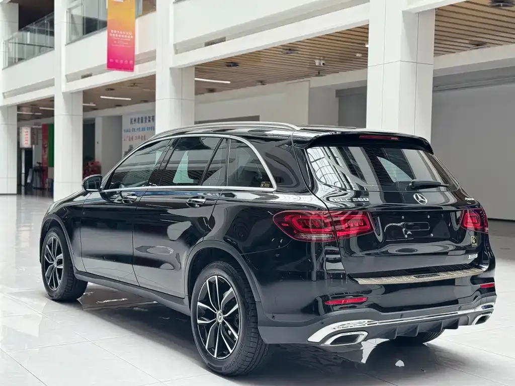 Mercedes-Benz GLC — фото 4