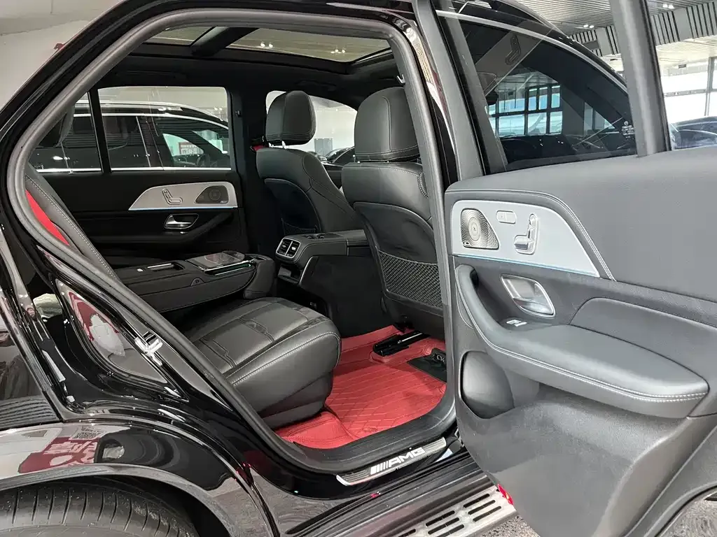 Mercedes-Benz GLE AMG — фото 3