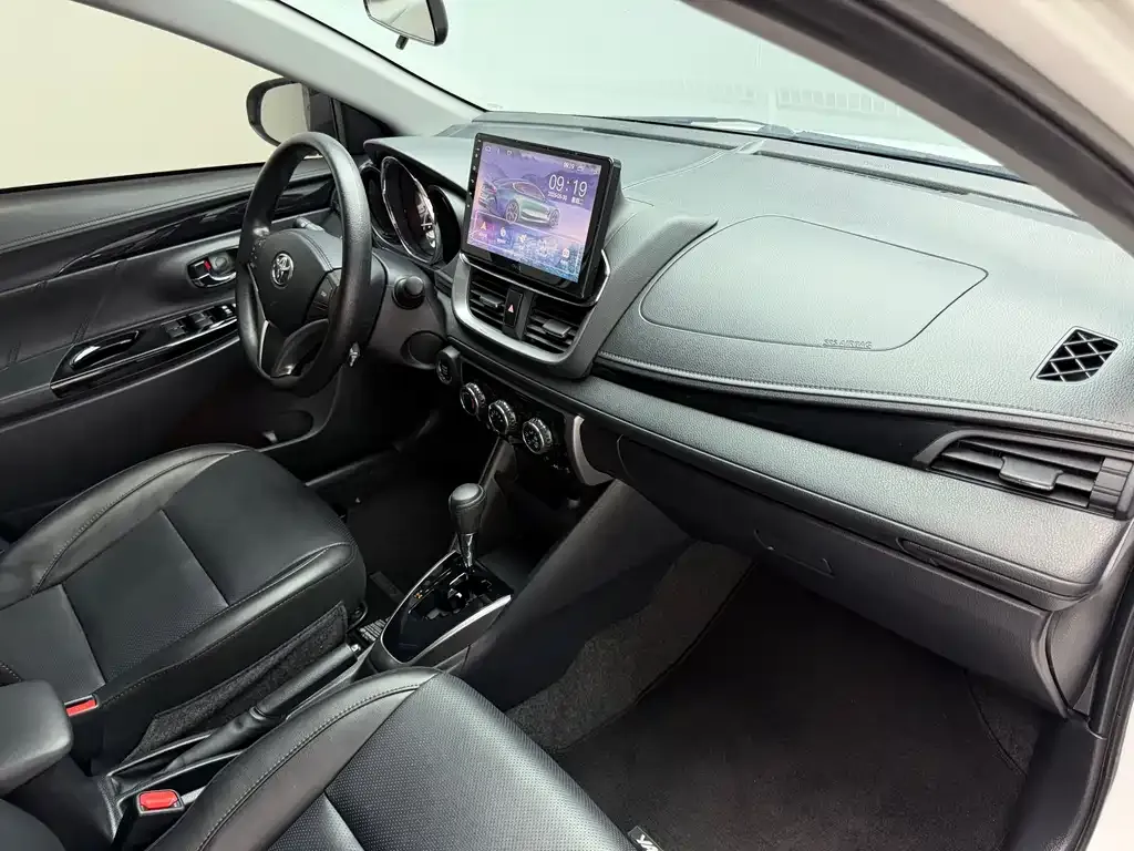 Toyota Yaris L 2022 из CN, фото 10