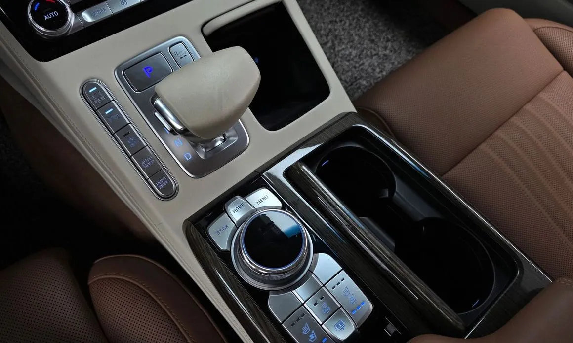 Genesis G90 2021 из KR, фото 8