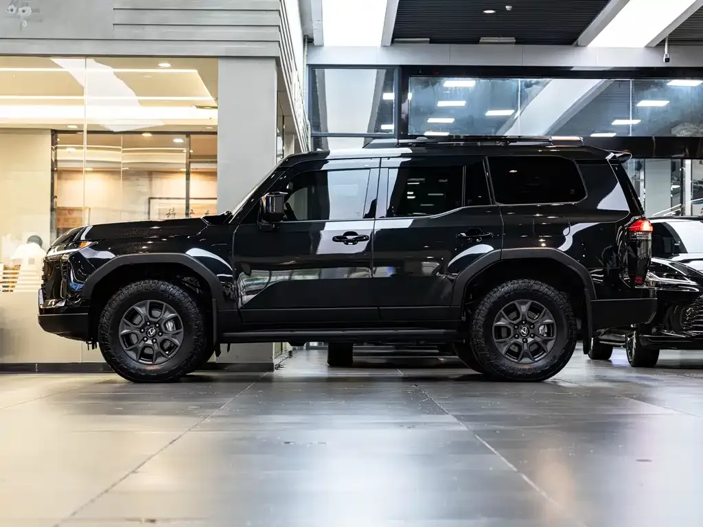 Lexus GX 2025 из CN, фото 7
