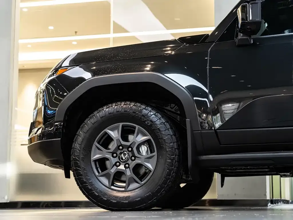 Lexus GX 2025 из CN, фото 3