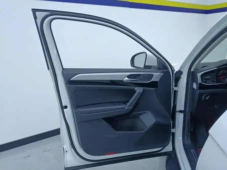 Volkswagen Tayron 2021 из CN, фото 6