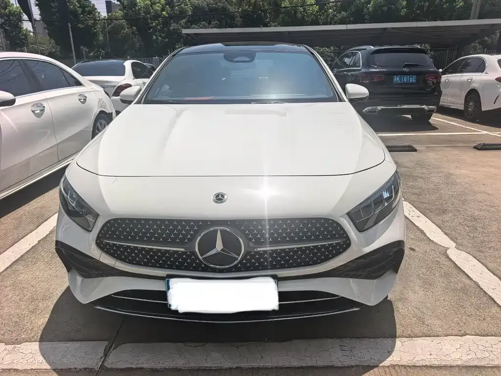Mercedes-Benz A-Class — фото 10