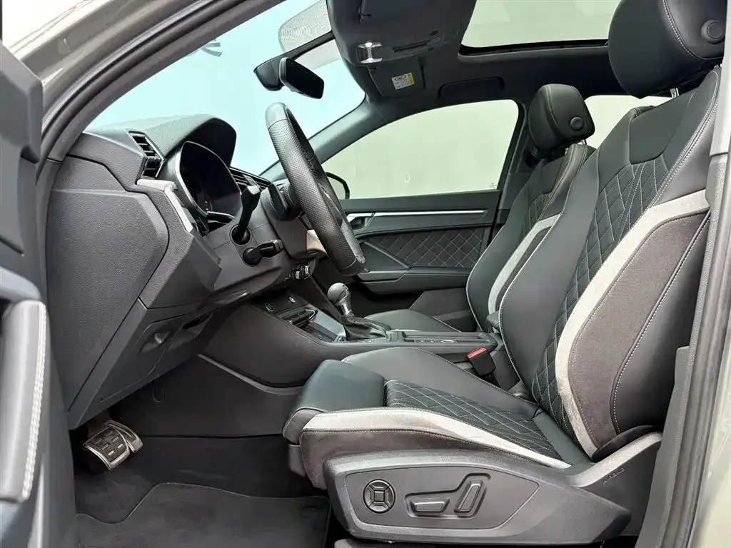 Audi Q3 Sportback — фото 2
