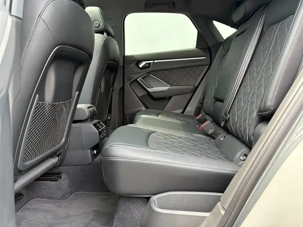 Audi Q3 Sportback — фото 5