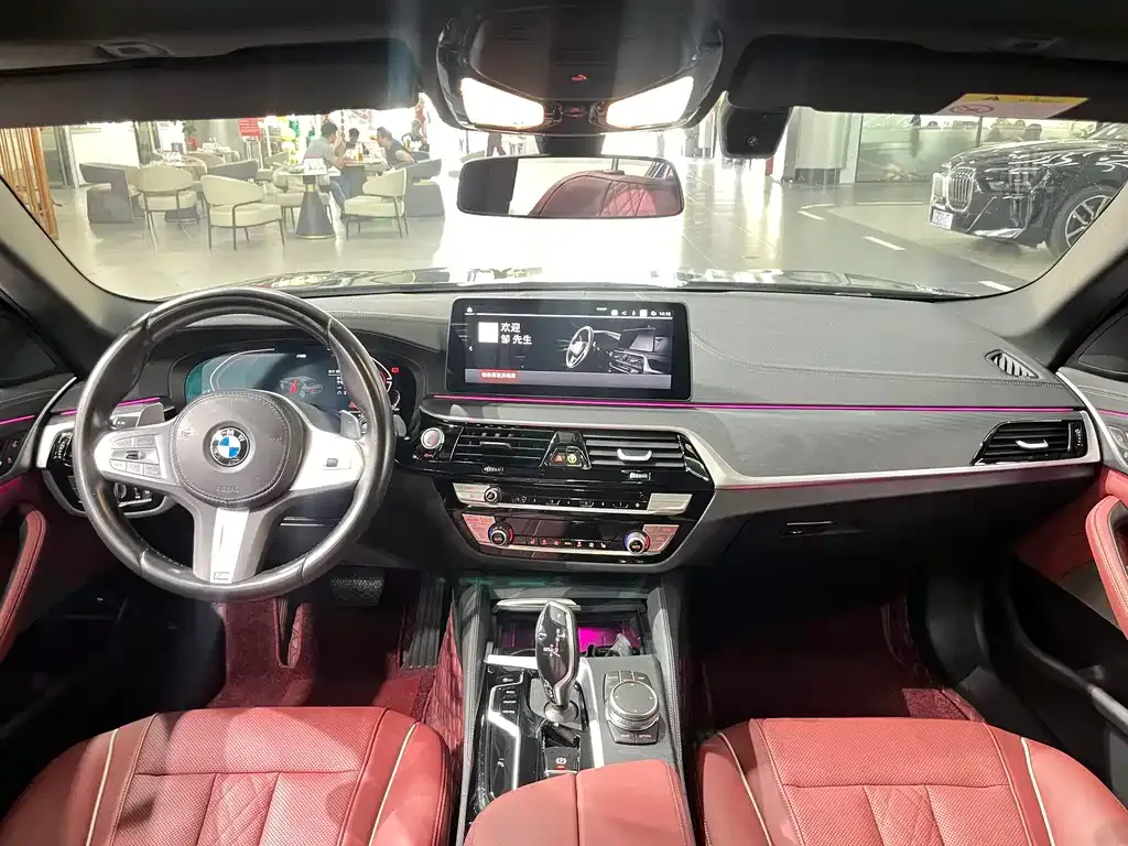 BMW 5 Series — фото 2