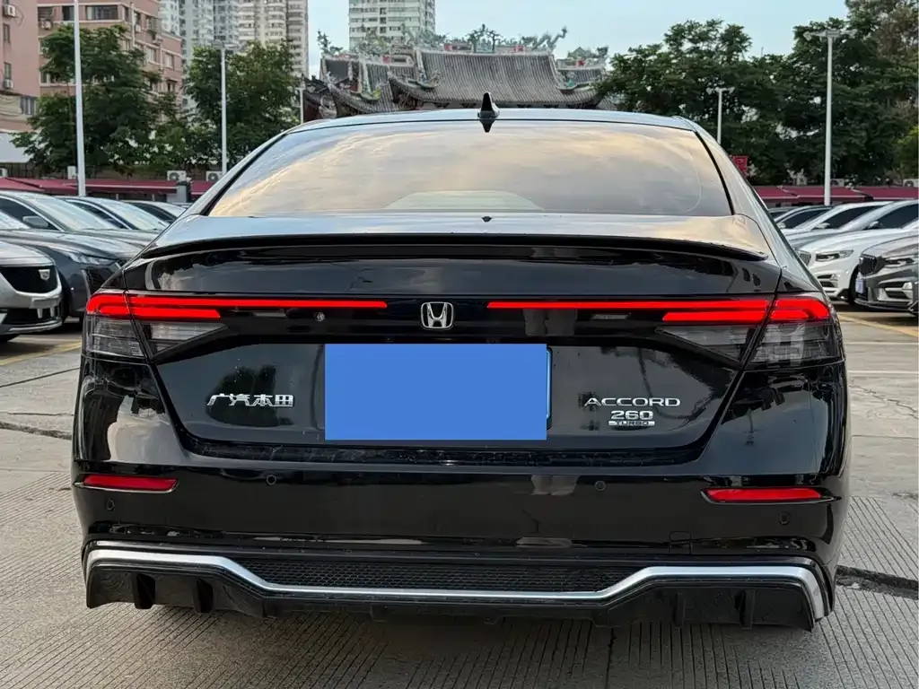 Honda Accord — фото 2