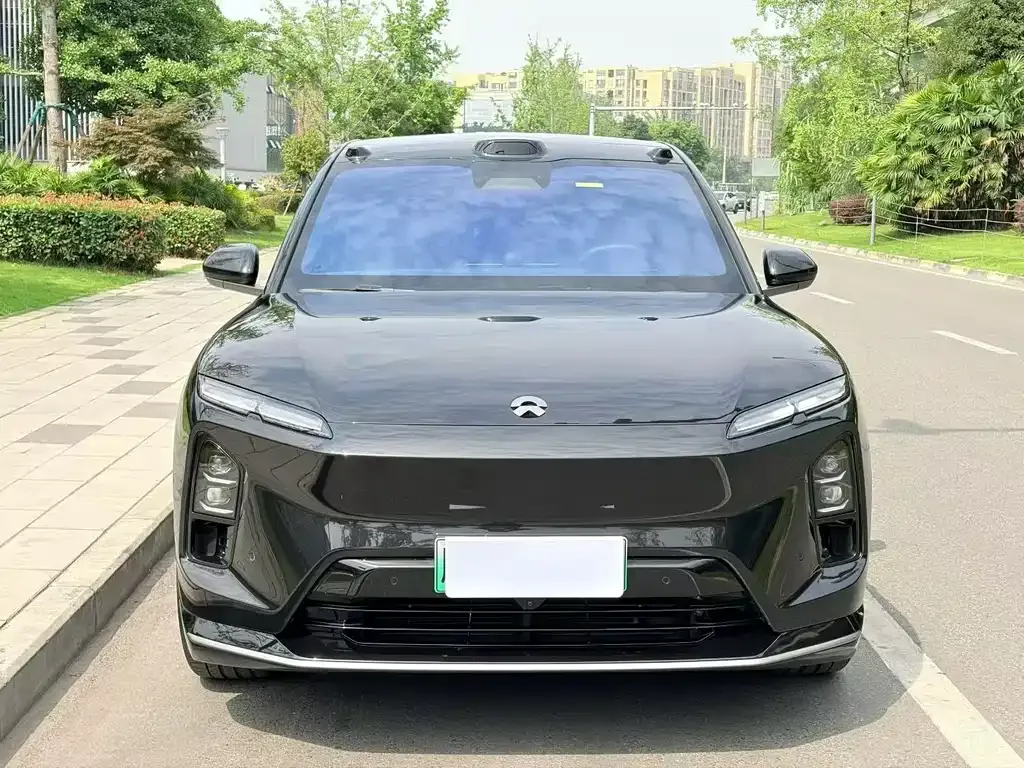 NIO EC6 — фото 9