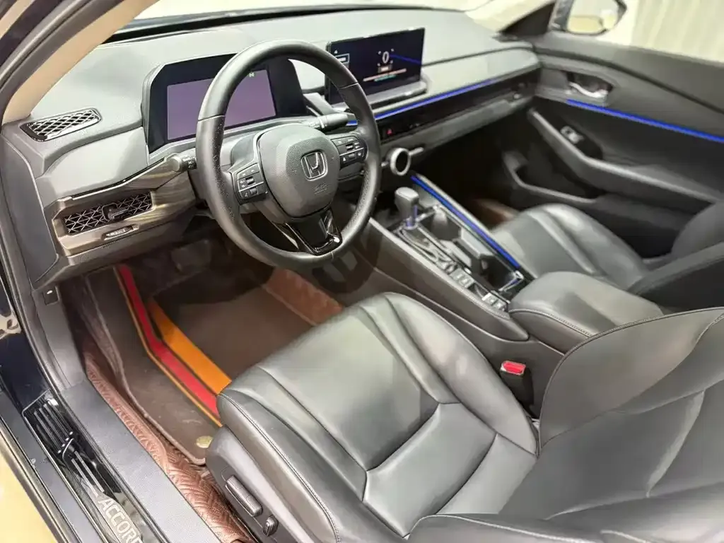 Honda Accord — фото 6