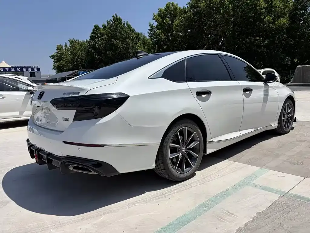 Honda Inspire — фото 9