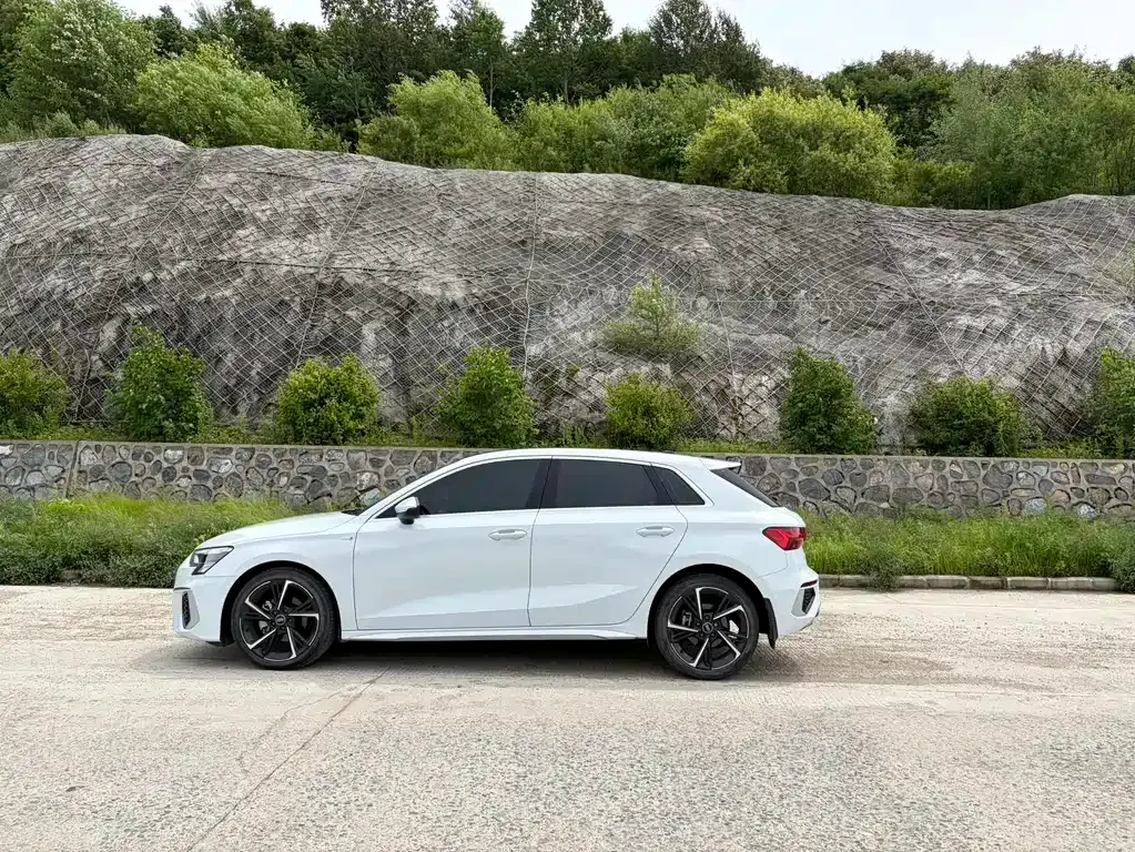 Audi A3 — фото 10