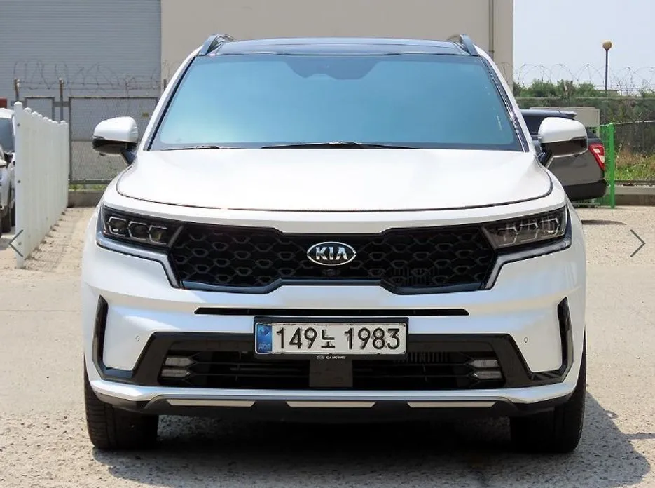 Kia Sorento — фото 1