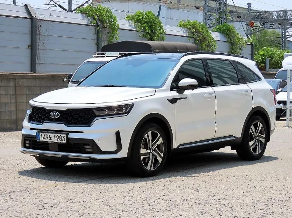 Kia Sorento — фото 4