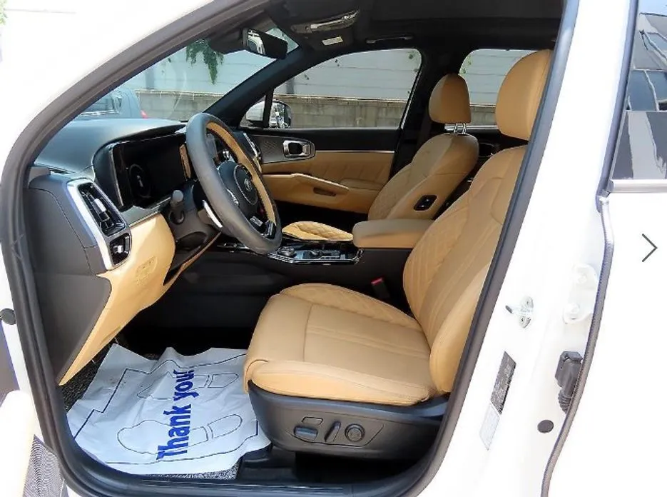 Kia Sorento — фото 6