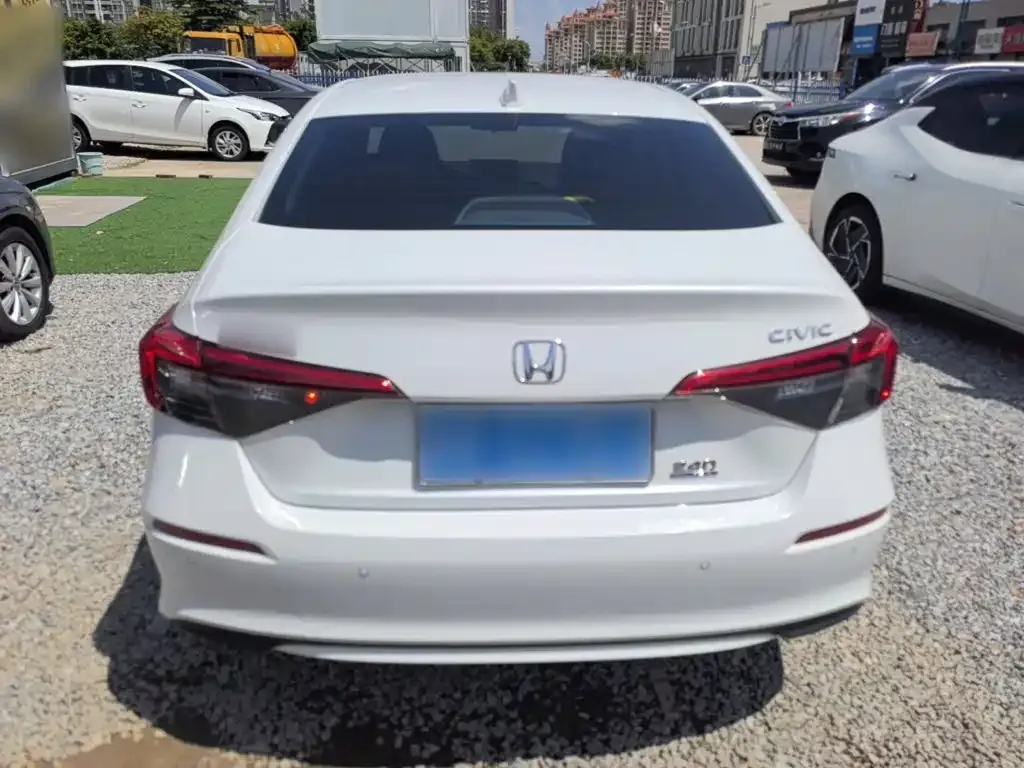 Honda Civic — фото 2
