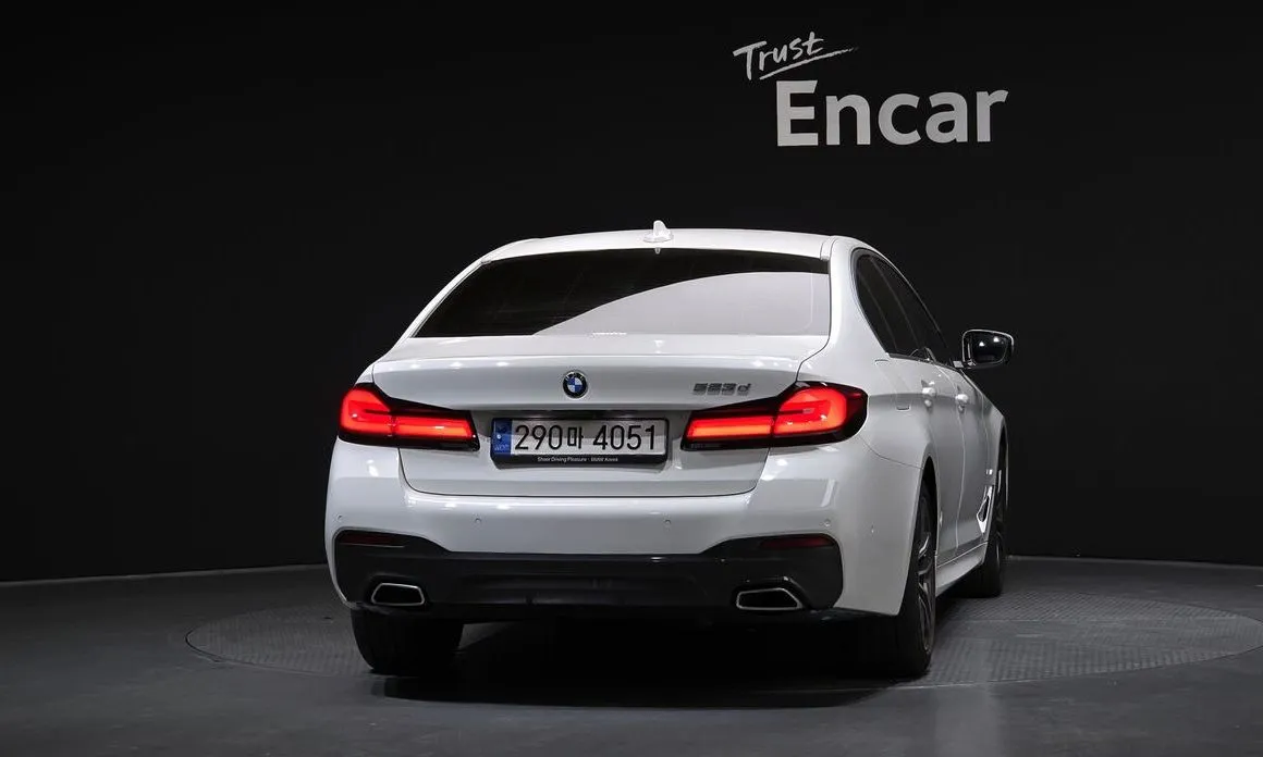 BMW 5-Series 2023 из KR, фото 5