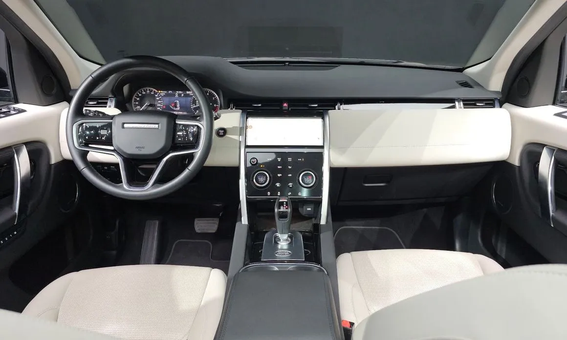 Land Rover Discovery Sport 2023 из KR, фото 3